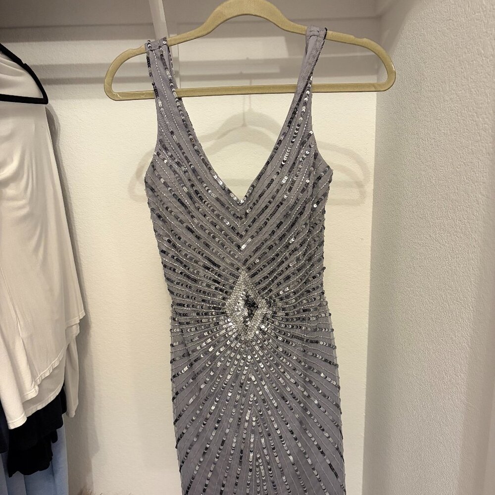 COCKTAIL DRESS SILVER SEQUIN  (Aidan Mattox)